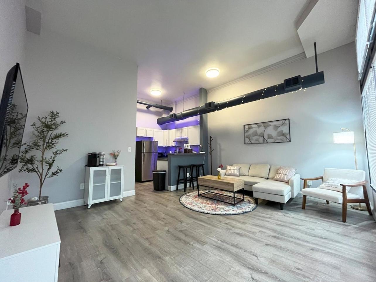 Local Modern Getaway - Ground Floor Apartment Cleveland Exterior foto