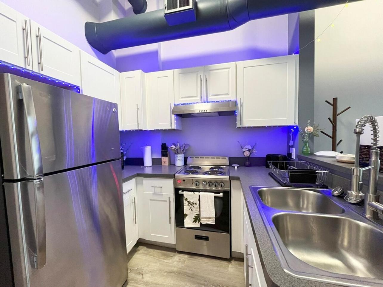 Local Modern Getaway - Ground Floor Apartment Cleveland Exterior foto
